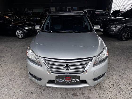 NISSAN SENTRA 2.0 SV 16V FLEX 4P AUTOMÁTICO